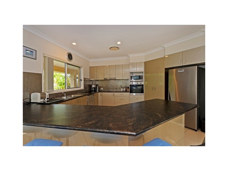 19 Leander Circuit, Oxenford QLD 4210