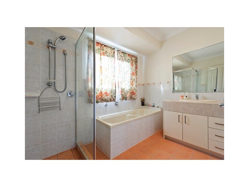 19 Leander Circuit, Oxenford QLD 4210