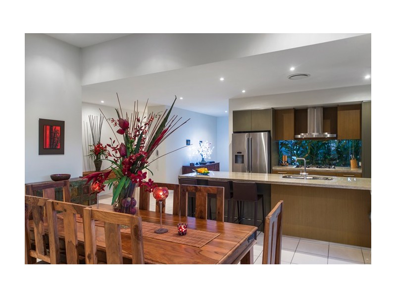 2845 Wylarah Way, Hope Island QLD 4212
