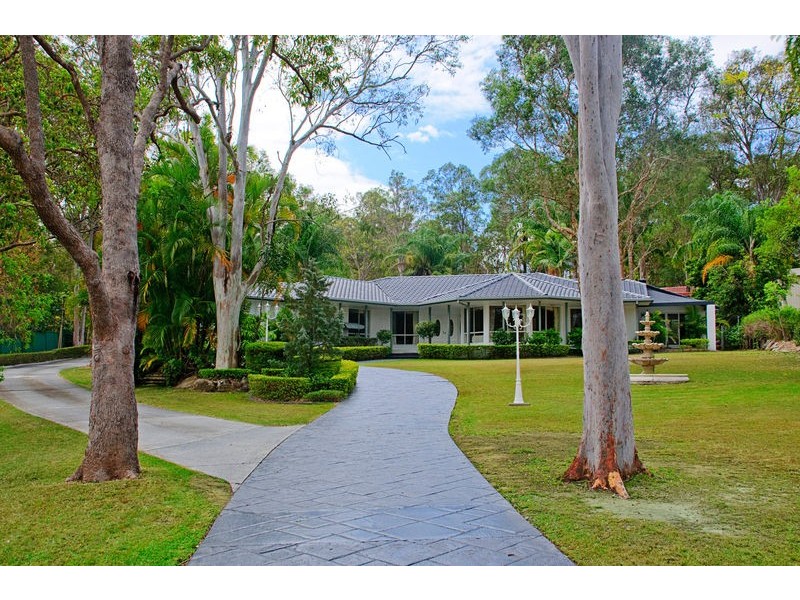 6 Colo Court, Helensvale QLD 4212