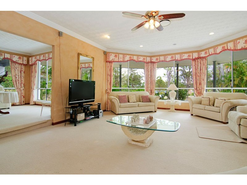 6 Colo Court, Helensvale QLD 4212