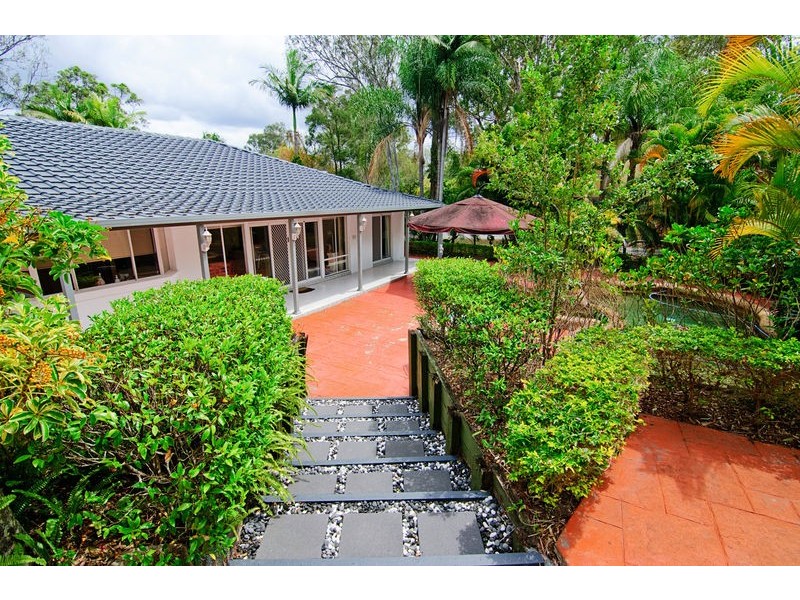 6 Colo Court, Helensvale QLD 4212