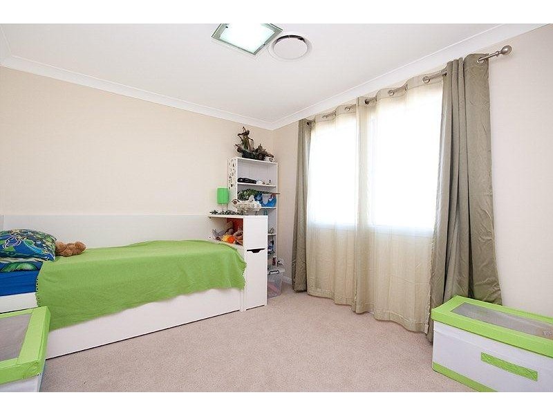 26 Cova Boulevard, Hope Island QLD 4212