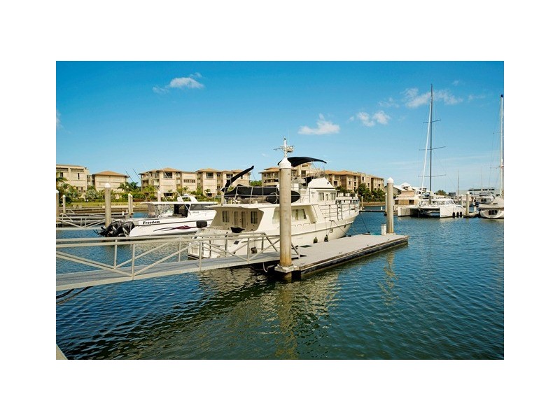 1509 Rosebank Way, Hope Island QLD 4212