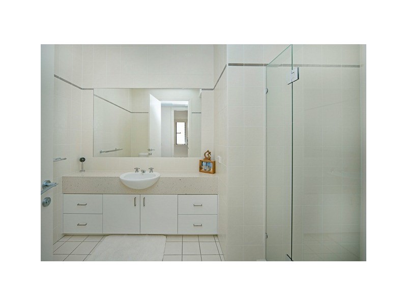 1509 Rosebank Way, Hope Island QLD 4212