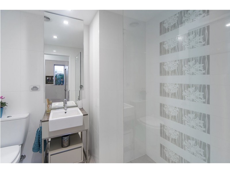 1708 Rialto Quay Drive, Hope Island QLD 4212