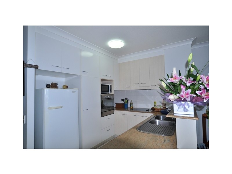 7010 Pallisades, Springfield Drive, Hope Island QLD 4212