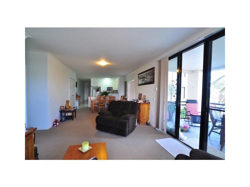 7010 Pallisades, Springfield Drive, Hope Island QLD 4212