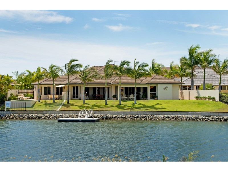 32 Windchimes Way, Helensvale QLD 4212