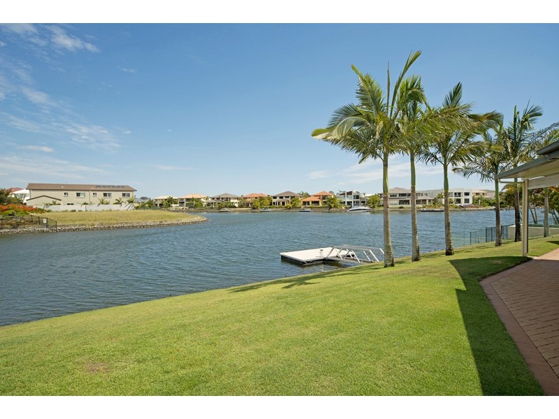 32 Windchimes Way, Helensvale QLD 4212