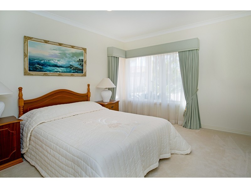 32 Windchimes Way, Helensvale QLD 4212