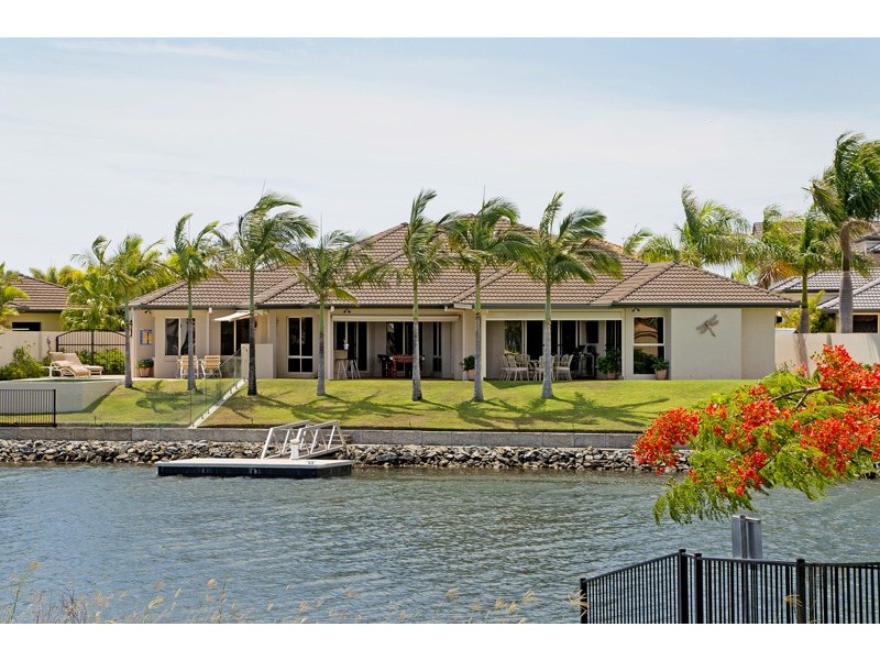 32 Windchimes Way, Helensvale QLD 4212