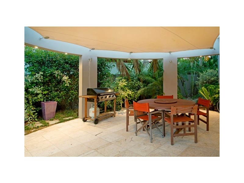 2163 Beaufort Way, Hope Island QLD 4212