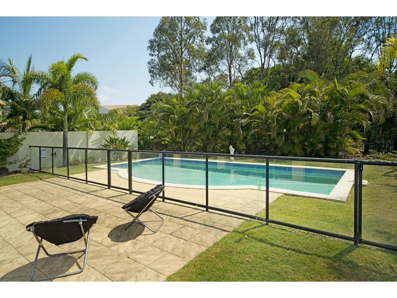 8395 Magnolia Drive East, Hope Island QLD 4212