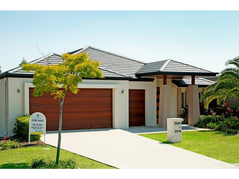 2816 Gracemere Cct East, Hope Island QLD 4212
