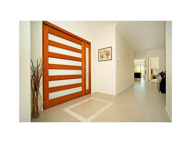 6159 Bolsena Court, Hope Island QLD 4212