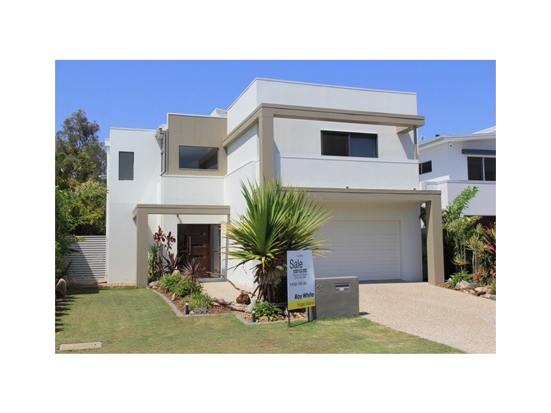 3 Fleetwood Court, Helensvale QLD 4212