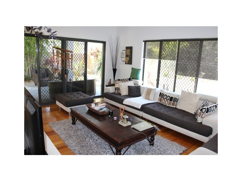 3 Fleetwood Court, Helensvale QLD 4212
