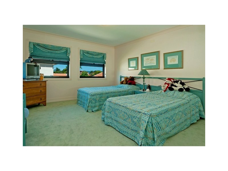 1024 Rosebank Way, Hope Island QLD 4212