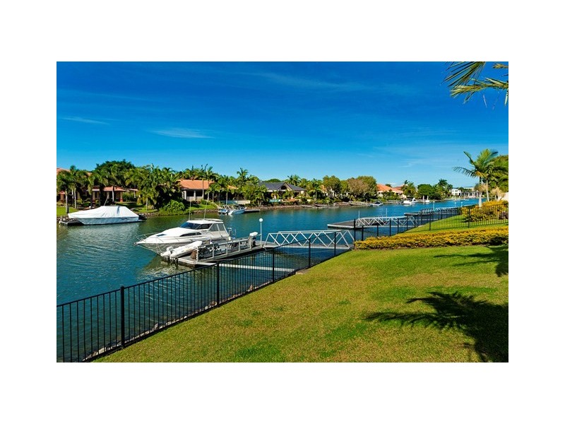 1024 Rosebank Way, Hope Island QLD 4212