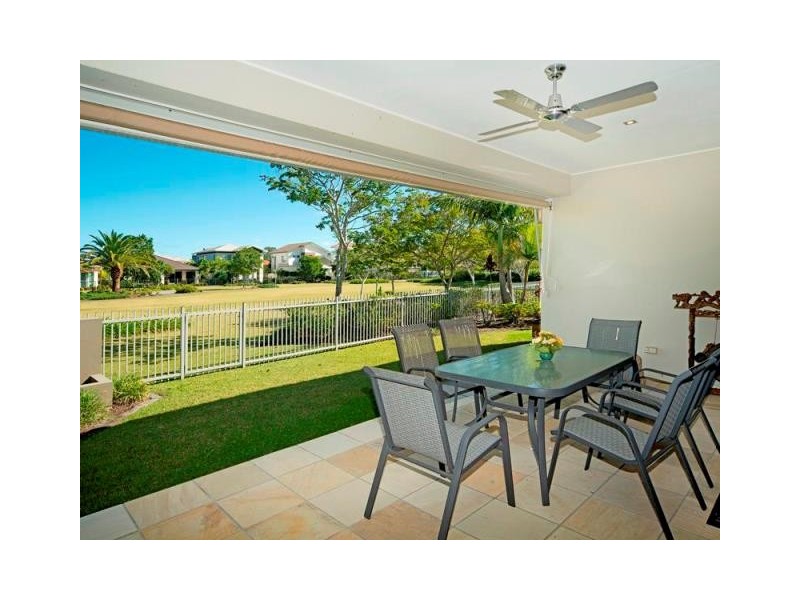 2815 Gracemere Circuit East, Hope Island QLD 4212