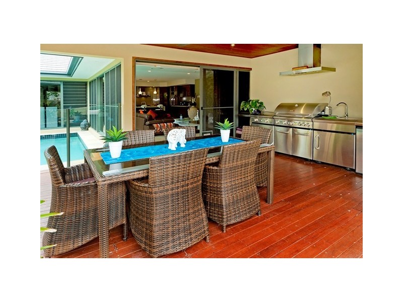 2840 Wylarah Way, Hope Island QLD 4212