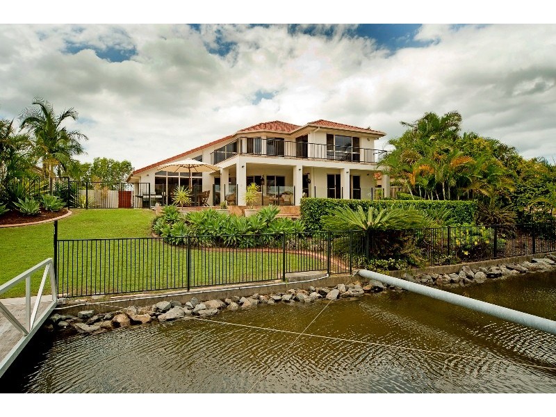 1044 Rosebank Way, Hope Island QLD 4212