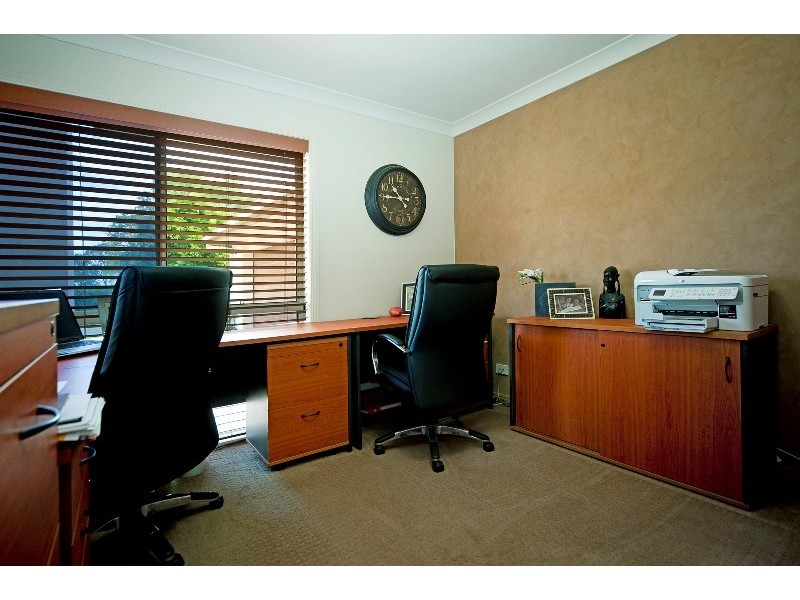 1044 Rosebank Way, Hope Island QLD 4212