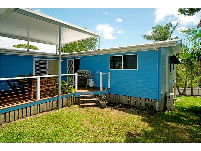 6 Akoonah Street, Hope Island QLD 4212