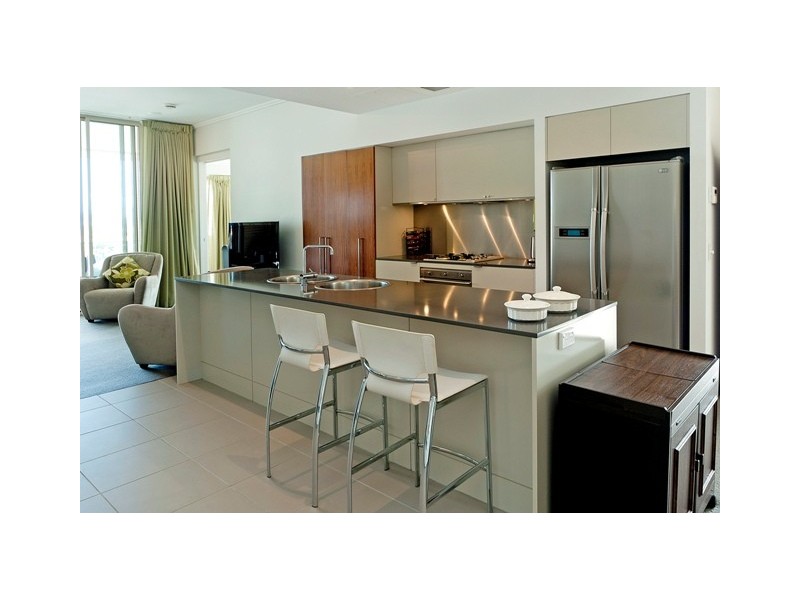 1770 Rialto Quays Drive, Hope Island QLD 4212
