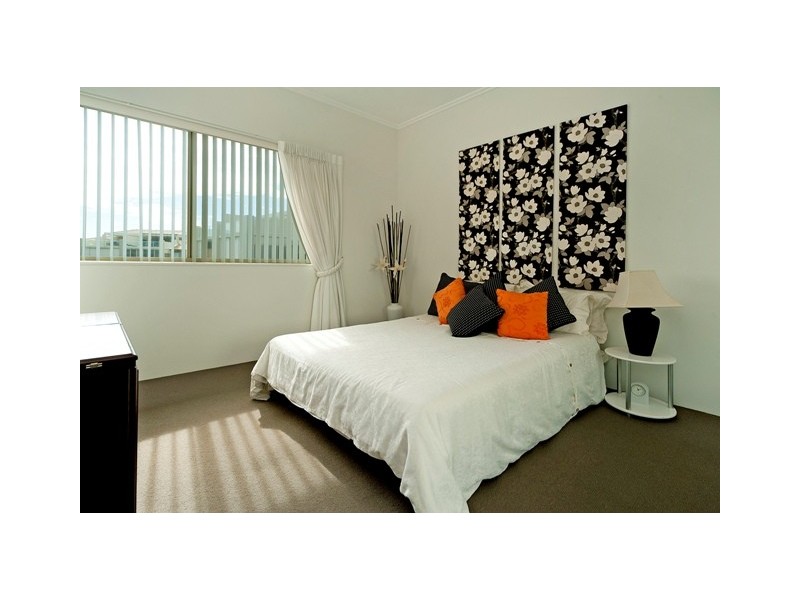 1770 Rialto Quays Drive, Hope Island QLD 4212