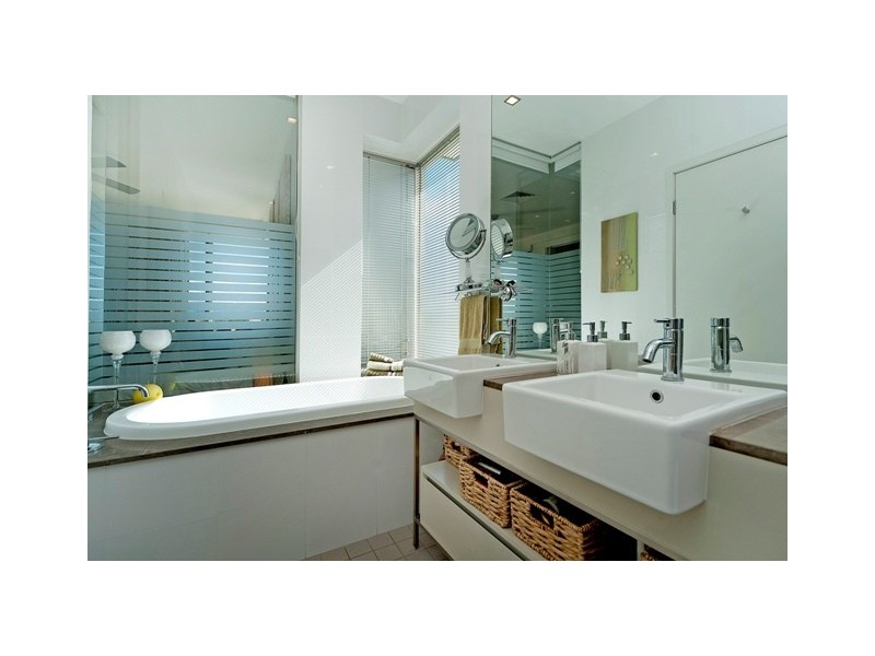 1770 Rialto Quays Drive, Hope Island QLD 4212