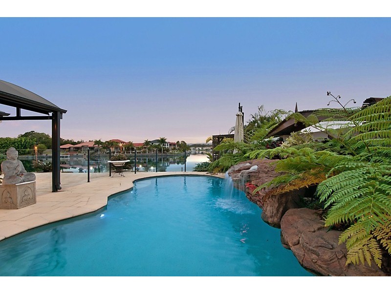 10 Eastbank Terrace, Monterey Keys QLD 4212