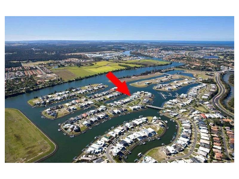 43 Coomera Court, Helensvale QLD 4212
