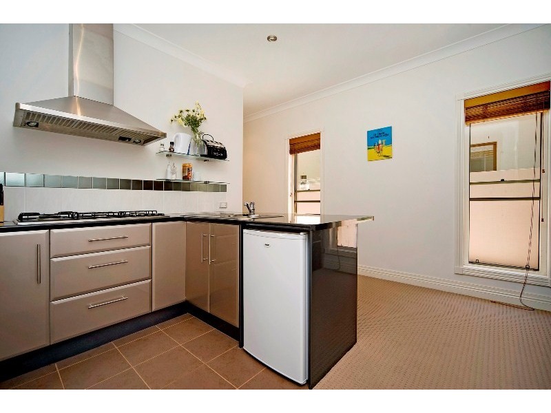 1663 Riverdale Drive, Hope Island QLD 4212