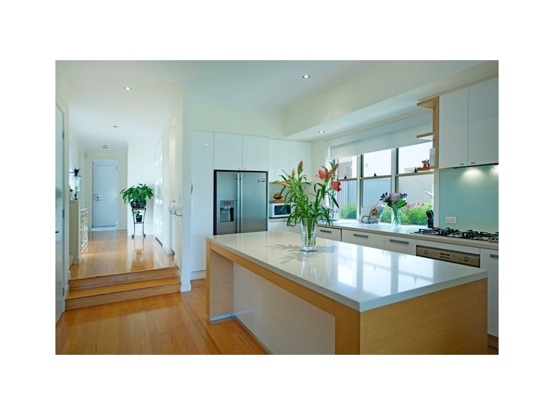 6017 Calardo Avenue, Hope Island QLD 4212