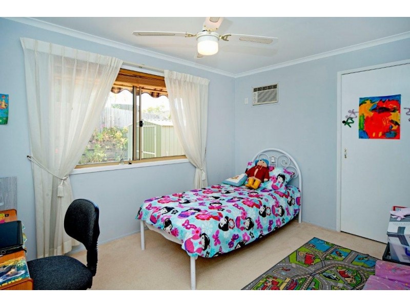 52 Studio Drive, Oxenford QLD 4210