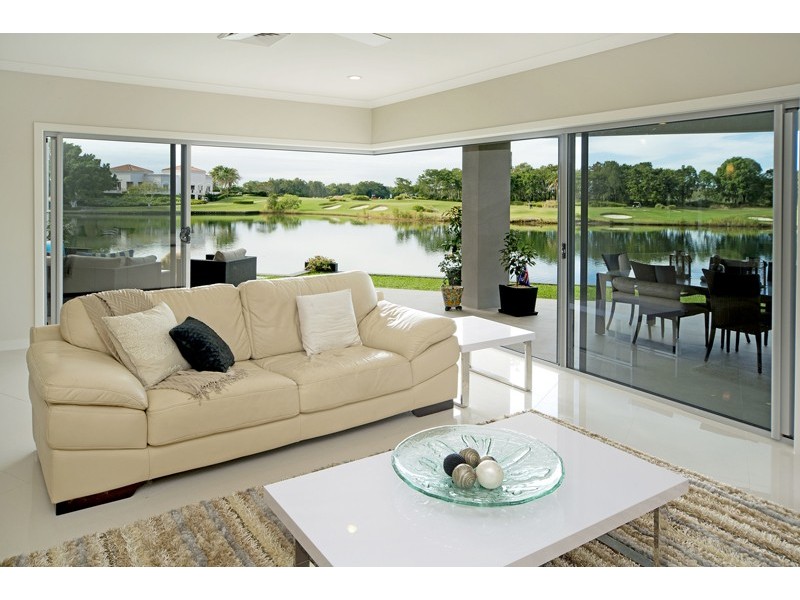 6173 Murten Court, Hope Island QLD 4212