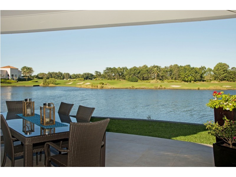 6173 Murten Court, Hope Island QLD 4212