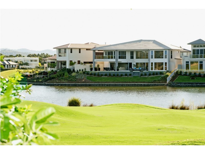 6173 Murten Court, Hope Island QLD 4212