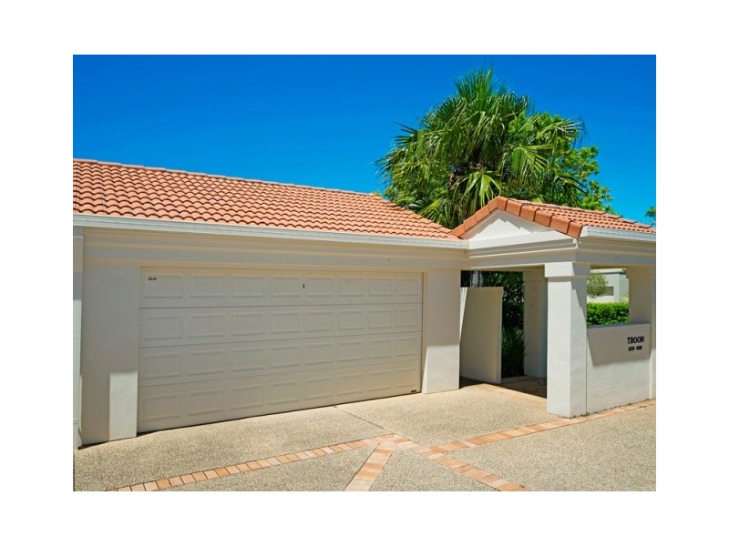 8335 Magnolia Drive East, Hope Island QLD 4212