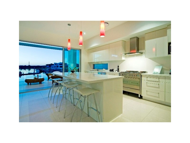 6 River Links Boulevard, Helensvale QLD 4212