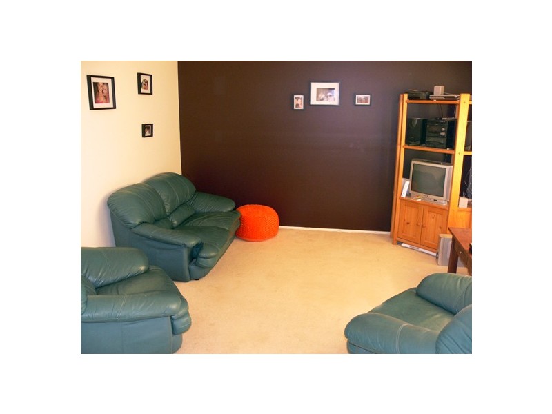 24 Blueash Crescent, Oxenford QLD 4210