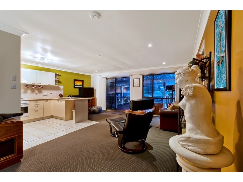 22 Buliti Street, Hope Island QLD 4212