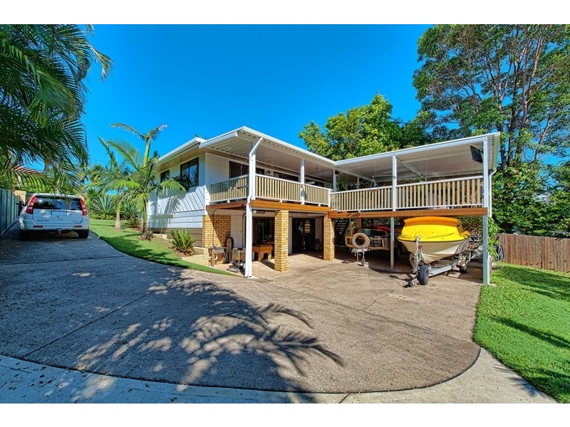 22 Buliti Street, Hope Island QLD 4212