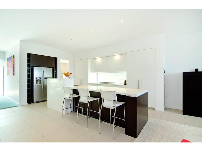 7529 Springfield Drive, Hope Island QLD 4212