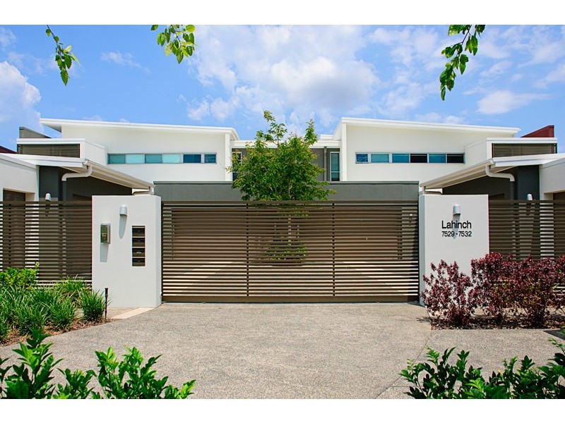 7529 Springfield Drive, Hope Island QLD 4212