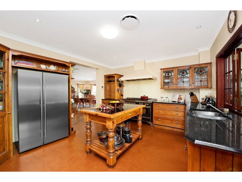 3 Derwent Avenue, Helensvale QLD 4212