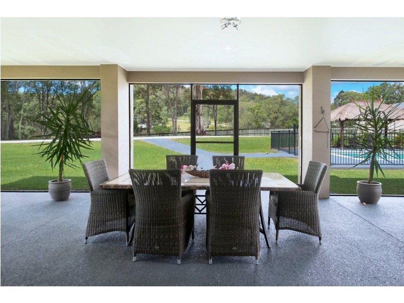 41 Lagoon Park Drive, Maudsland QLD 4210