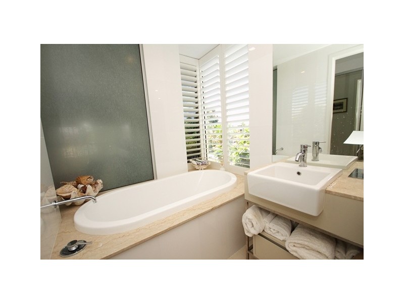 1775 Rialto Quay Drive, Stillwater Apartments, Hope Island QLD 4212